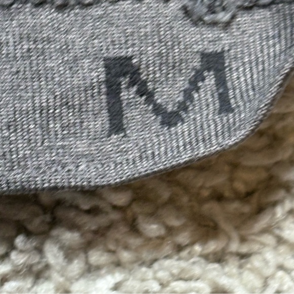 Lululemon Metal Vent Breathe Polo - Picture 3 of 4